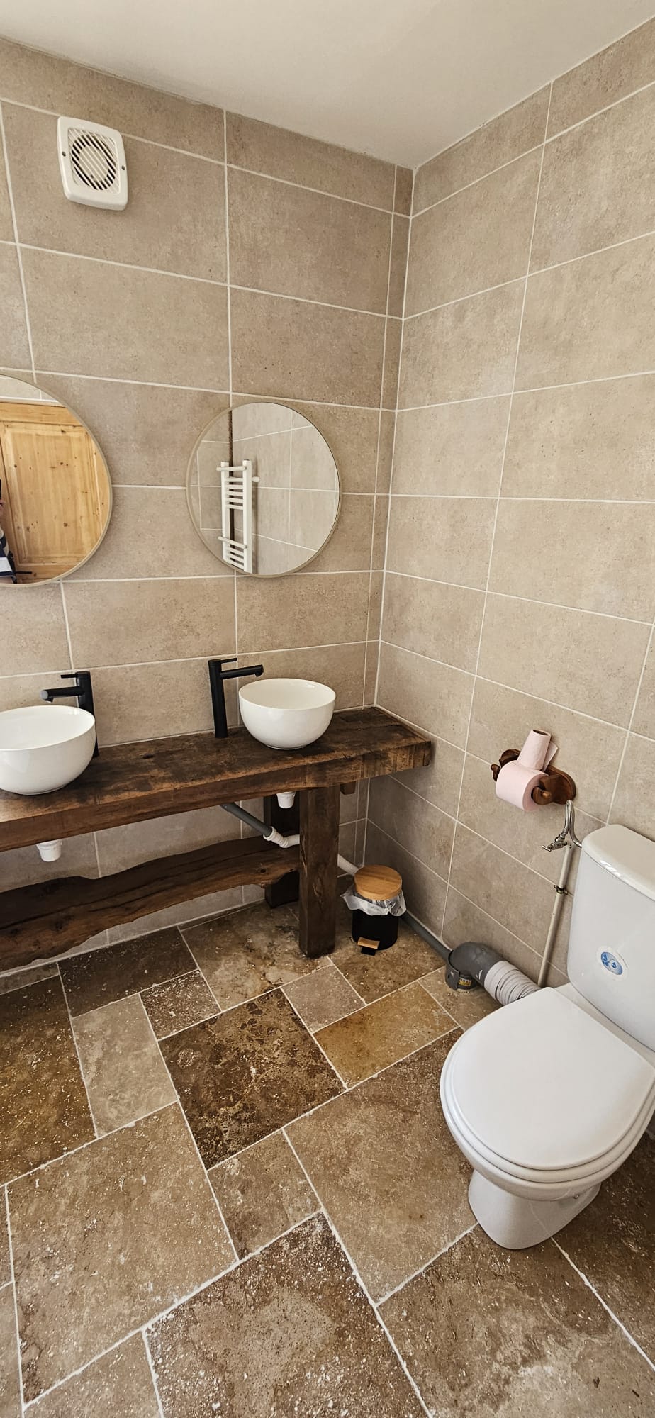 Détail salle de bain moderne - Gîte Le Pommier Normandie